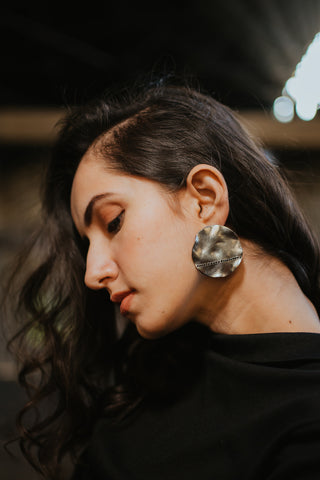 ZAHARA STUDS