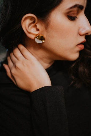 ZAHARA STUDS