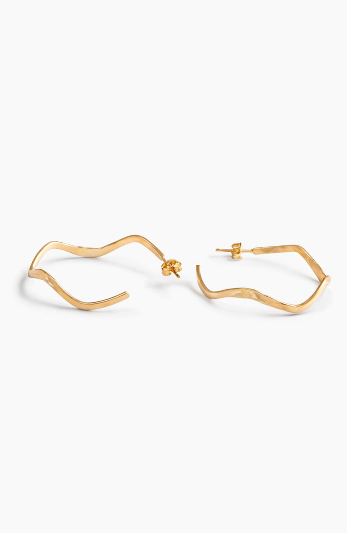 Olivia Wavy Hoops