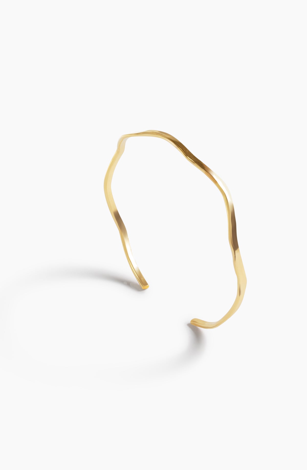 Olivia Wavy Cuff